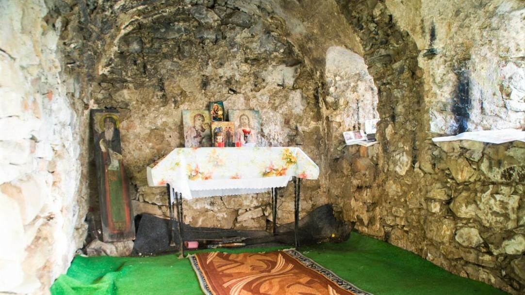 The cave of Saint Pious Chiriac